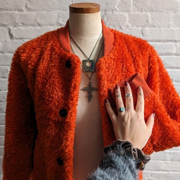 Uniqlo Faux Fur Orange Coat Fuzzy Bomber Indie Retro Statement Preppy Jacket - Picture 5 of 10